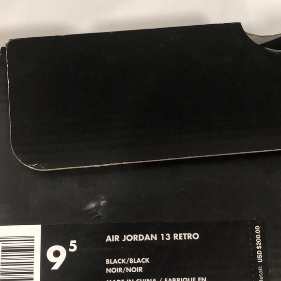 Jordan 13 Cap and Gown - Picture 4 of 4